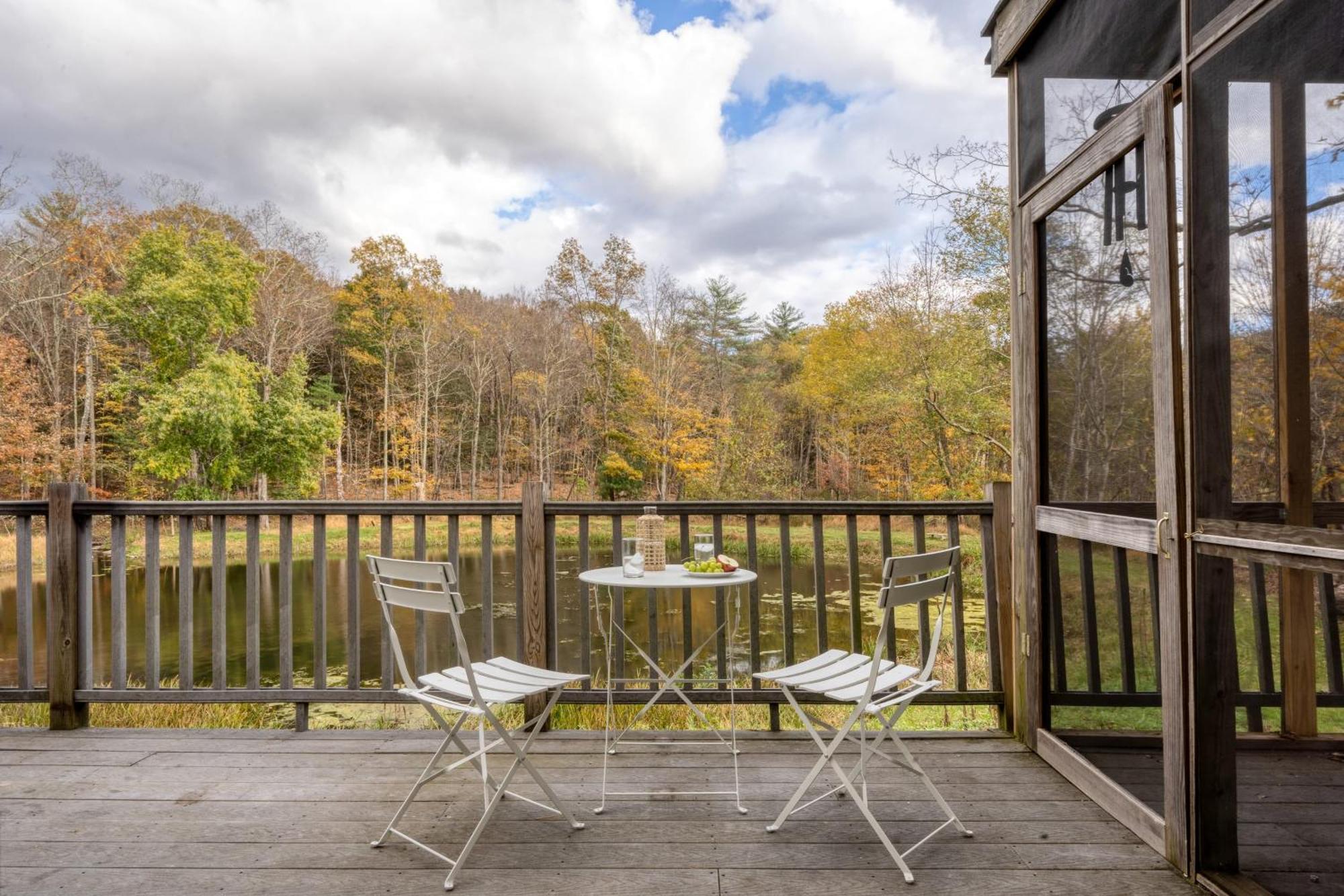 Cortland By Avantstay Charming Heritage Estate W Private Lake Pool Saugerties Bagian luar foto
