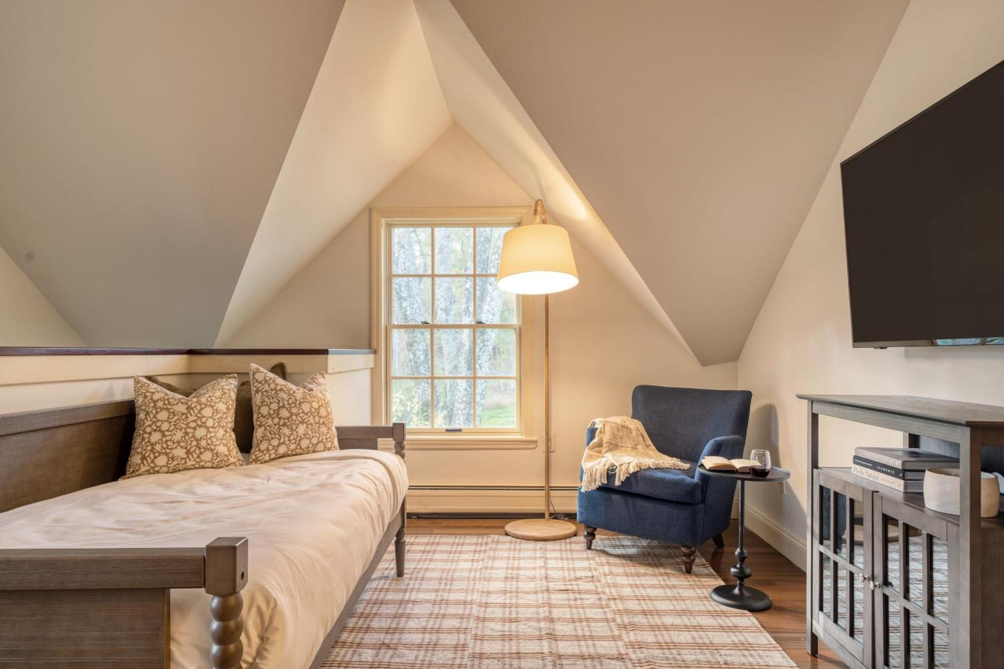 Cortland By Avantstay Charming Heritage Estate W Private Lake Pool Saugerties Bagian luar foto