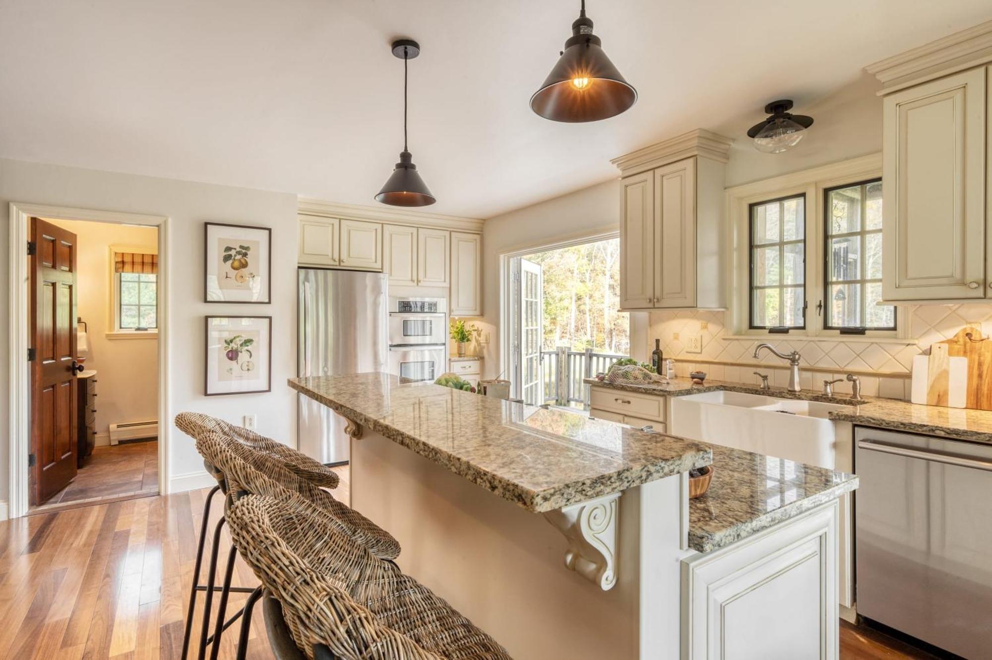 Cortland By Avantstay Charming Heritage Estate W Private Lake Pool Saugerties Bagian luar foto
