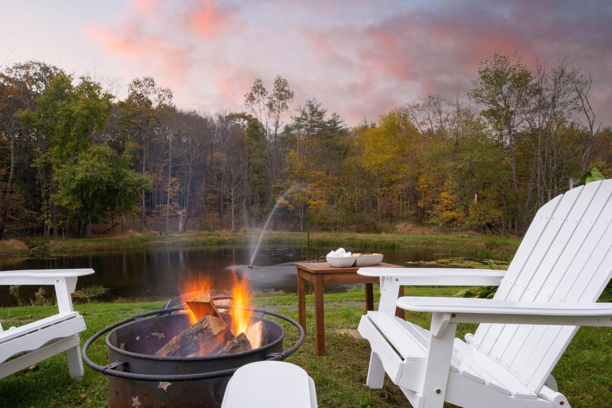 Cortland By Avantstay Charming Heritage Estate W Private Lake Pool Saugerties Bagian luar foto